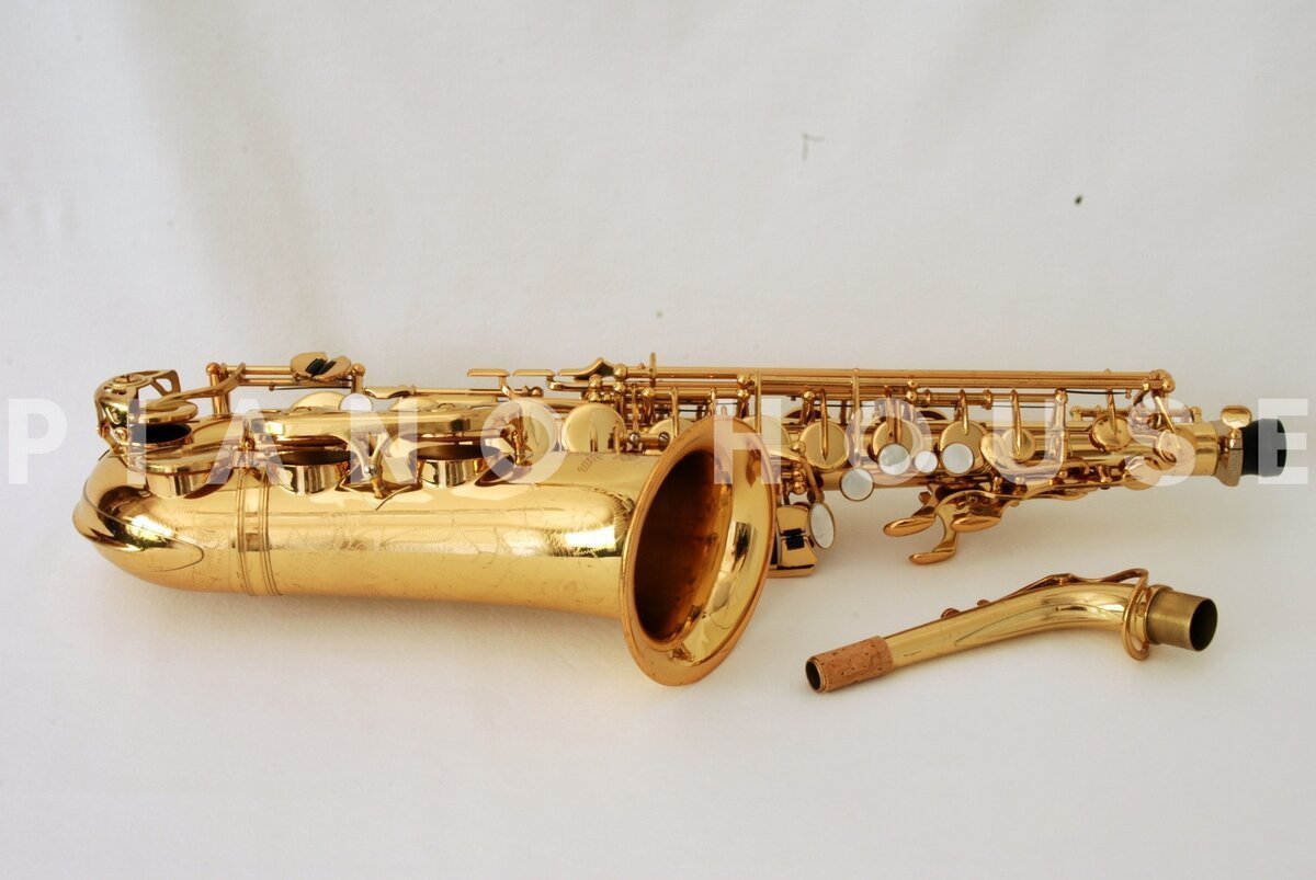 Cận cảnh Kèn Saxophone Alto Yamaha YAS-82Z tại Piano House